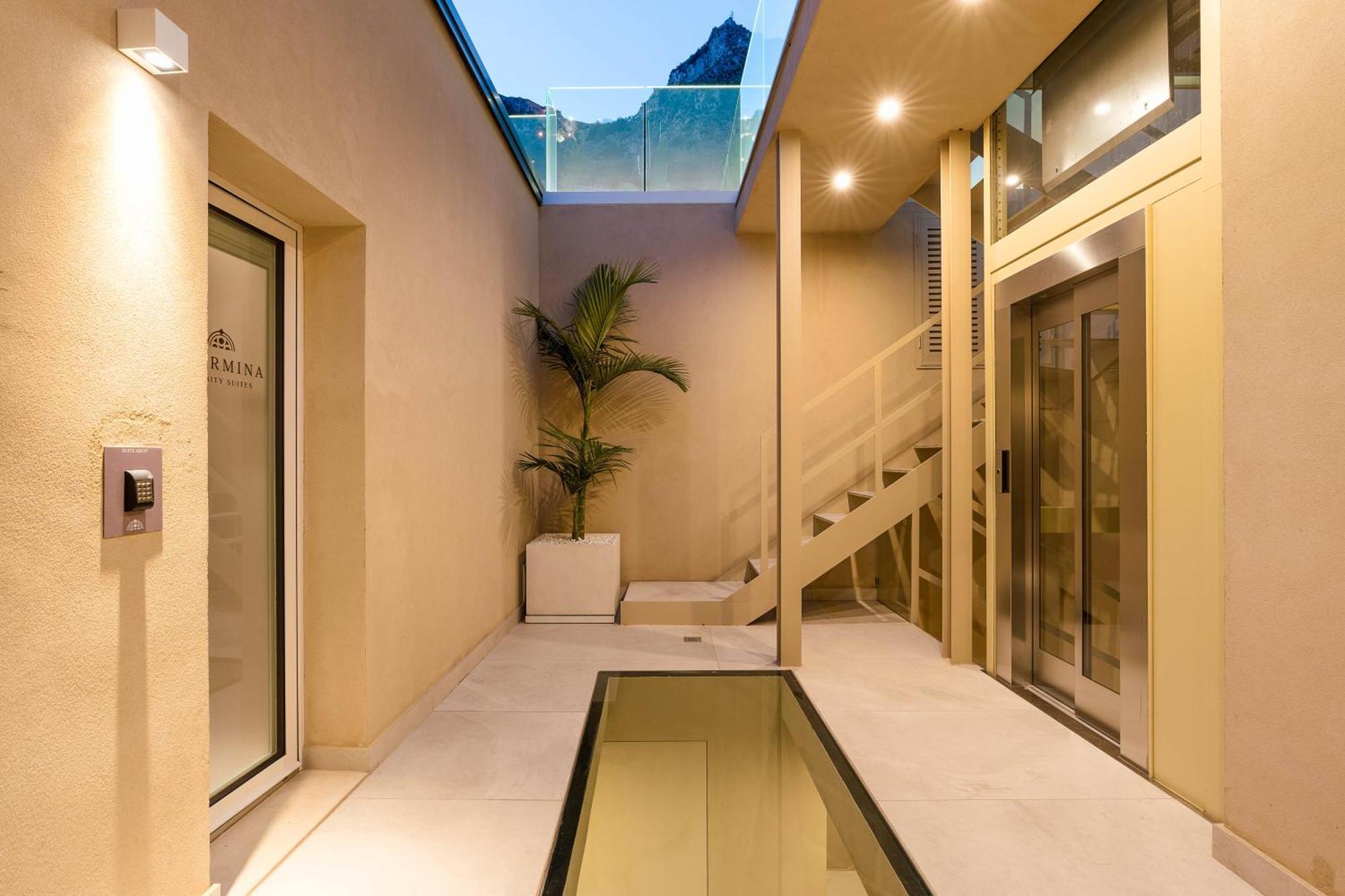 Taormina Infinity Suites Екстер'єр фото