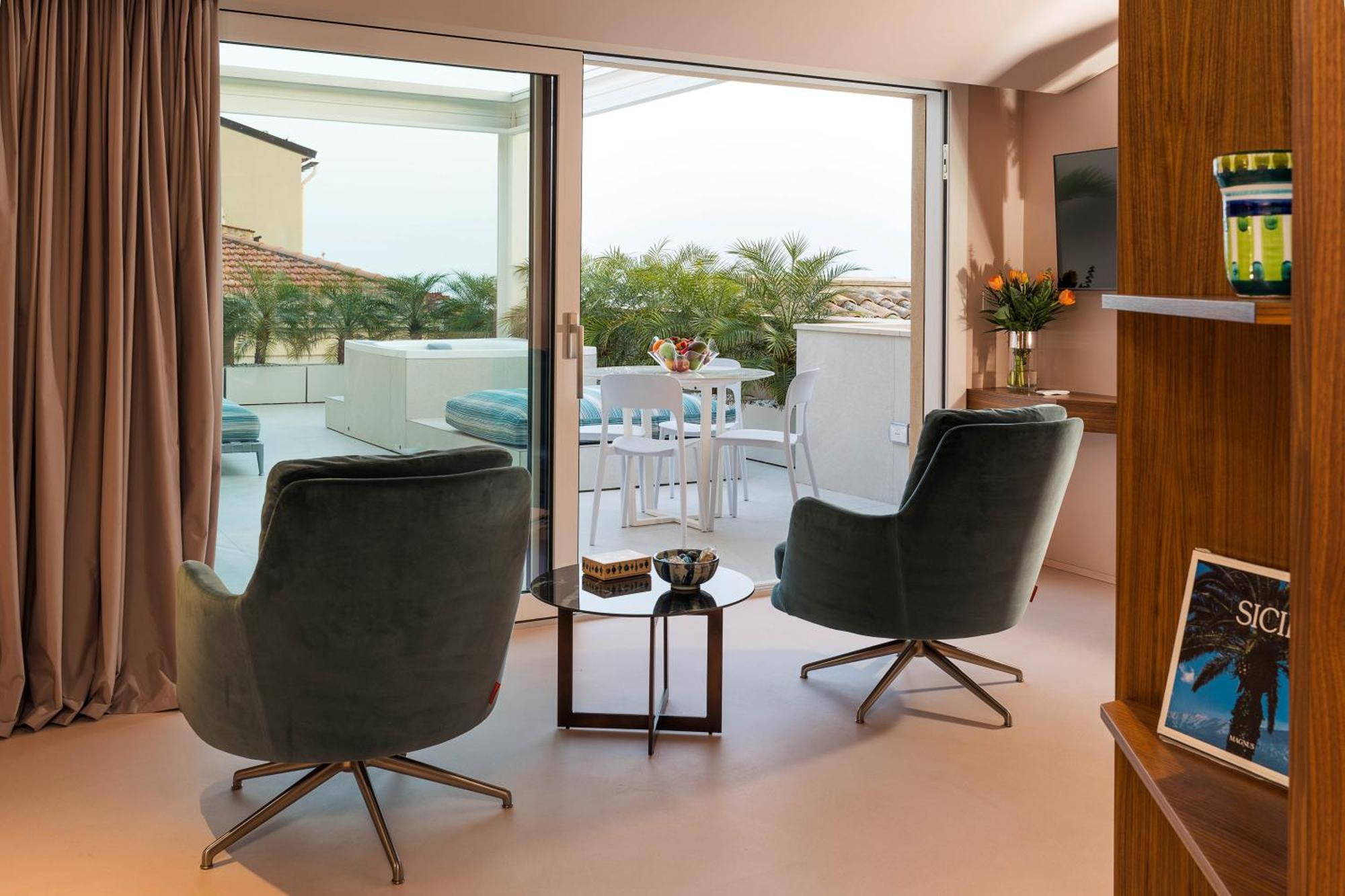 Taormina Infinity Suites Екстер'єр фото